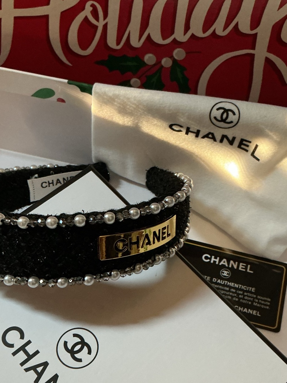 Authentic CHANEL  Black and Gold Pearl-Trim Headband - Picture 12 of 15